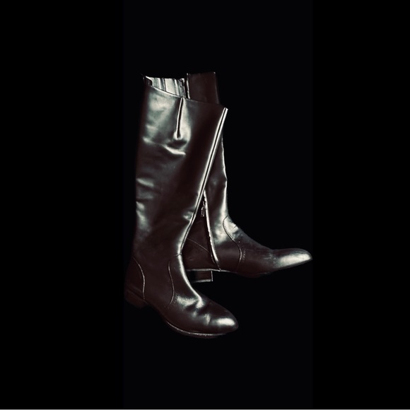 Nine West tall Nicolah Leather Boots, barely used no scuffs or scratches sz 7.5 - Picture 1 of 13
